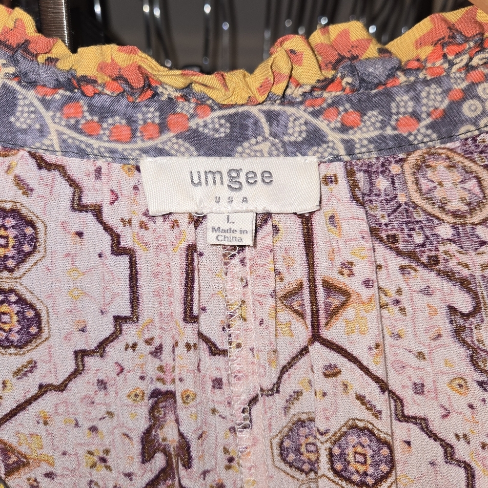 Umgee Vibrant Patterned Blouse - image 3